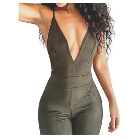sedrinuo Other - Olive Green Jumpsuit